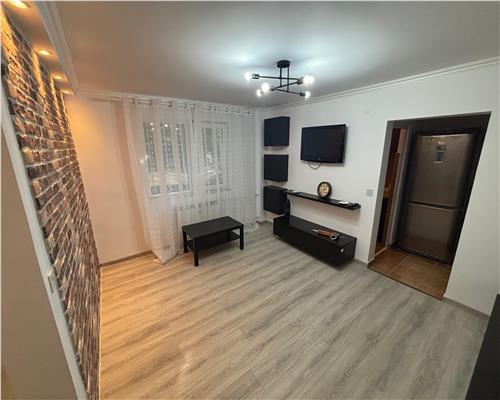 Apartament 3 camere, parter, renovat complet, mobilat si utilat,