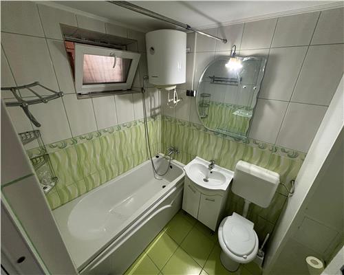 Apartament 3 camere, parter, renovat complet, mobilat si utilat,