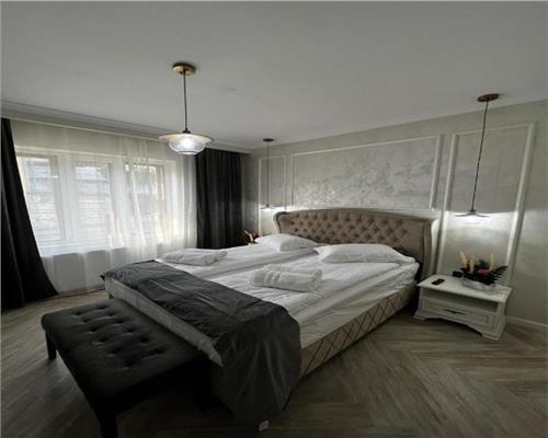 Vila eleganta de închiriat, ultracentrala, complet renovata si utilata