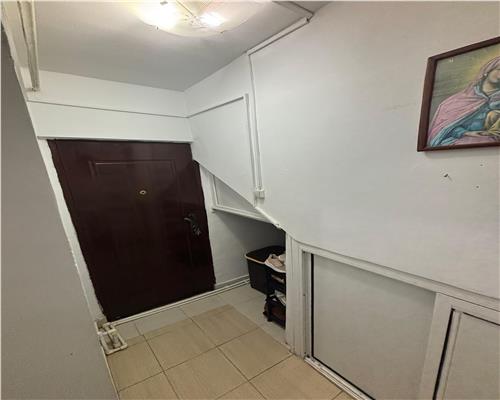 Apartament 2 camere parter, 40 mp, centrala gaz – zona Taxe Tulcea