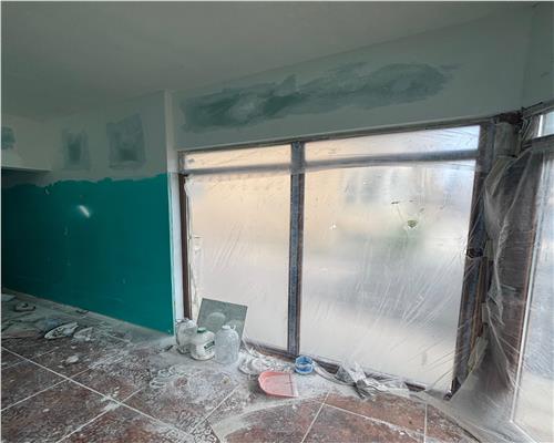 Spatiu 20 mp de vânzare, ultracentral, vad pietonal, lânga Piata Noua