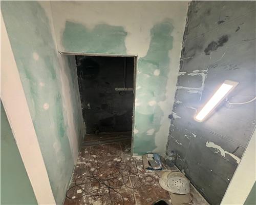 Spatiu 20 mp de vânzare, ultracentral, vad pietonal, lânga Piata Noua