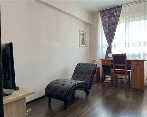 Apartament 3 camere, ultracentral, renovat 2022, bloc cu lift, mobilat