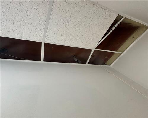 Spatiu comercial ultracentral, 21 mp, parter, renovat