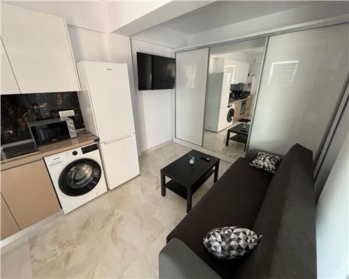 Casa 3 camere ultracentrala cu curte, parcare