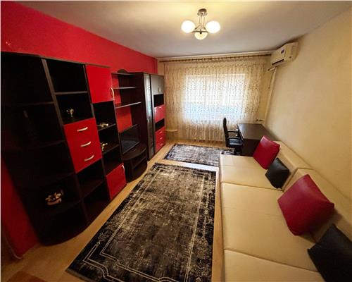Apartament complet mobilat, 3 camere, C5, centrala proprie