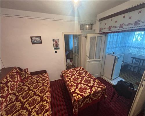 Casa 4 camere, teren 1081 mp, Niculitel, acces asfaltat