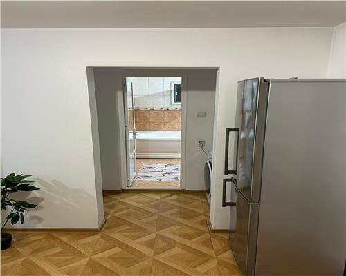 Apartament 2 camere E3, renovat, mobilat, lânga Kaufland
