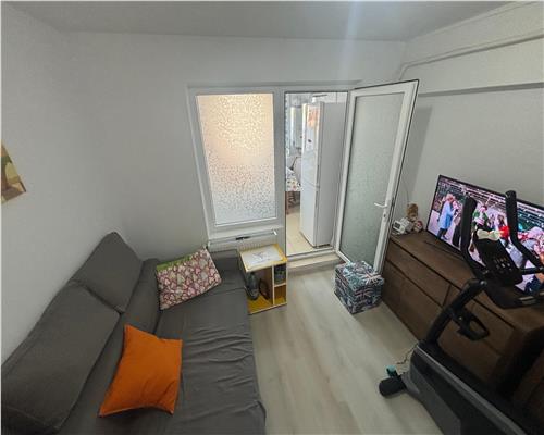 Apartament 3 camere, 62 mp, renovat, mobilat, garaj inclus – Spitalului