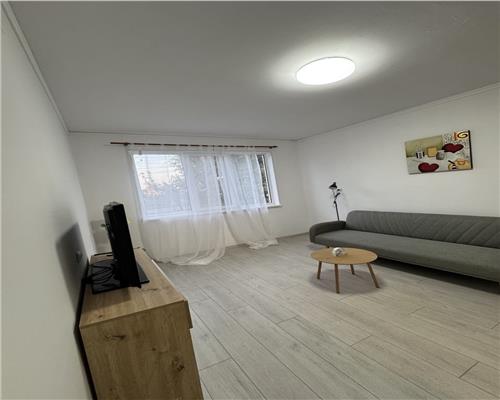 Garsoniera de Vanzare mobilata, parter