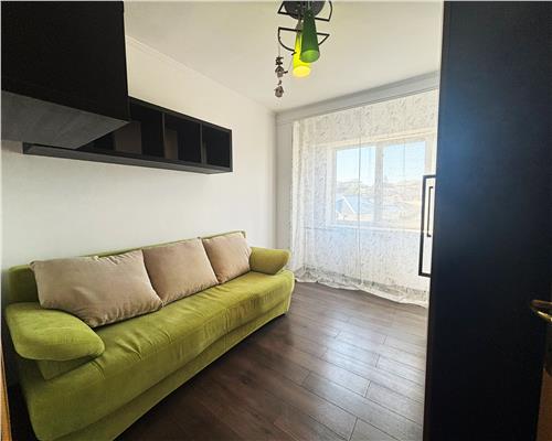 Apartament 3 camere, central, Str. Victoriei – 72 mp