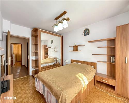 Apartament 3 camere de închiriat, central, langa Piata Civica