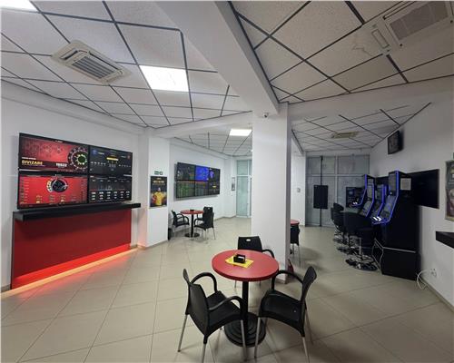 Spatiu comercial central Tulcea, parter, 100 mp, vitrina mare