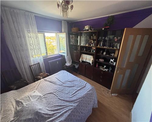 Apartament 2 camere decomandat, mobilat, zona Monument, 54 mp