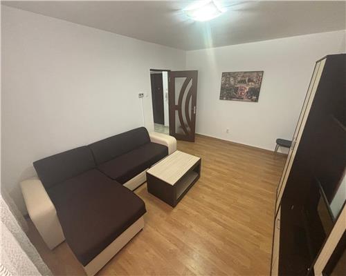 Apartament 2 camere central, etaj 1, mobilat, lânga faleza ?i parc