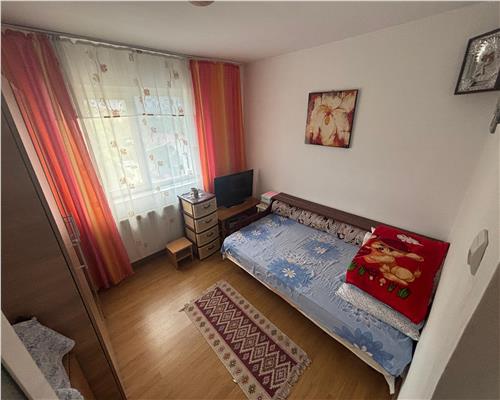 Apartament 2 camere, zona Neptun, etaj 3, mobilat si utilat
