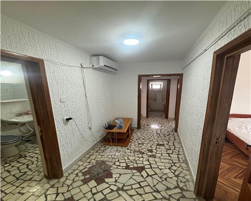 Apartament 4 camere ultracentral, 99 mp, 3 balcoane, partial mobilat