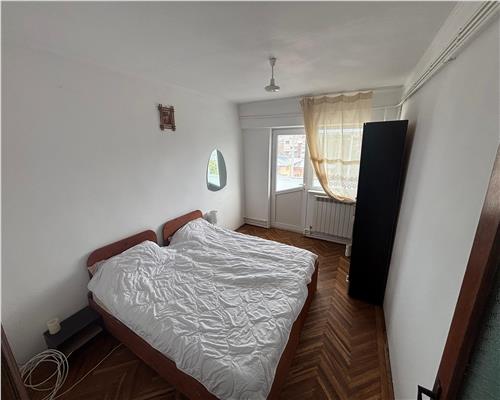 Apartament 4 camere ultracentral, 99 mp, 3 balcoane, partial mobilat