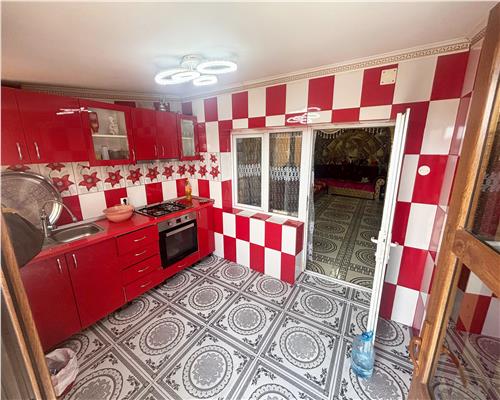 Casa parter 3 camere, zona Pacii, teren 181 mp, renovata