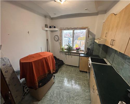 Apartament 2 camere Ultracentral, bloc cu lift nou, 49 mp