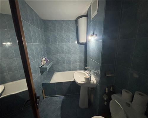 Apartament 2 camere Ultracentral, bloc cu lift nou, 49 mp