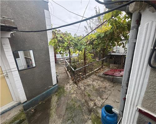 Casa de închiriat zona Centrala, aproape de Hotel Delta si faleza