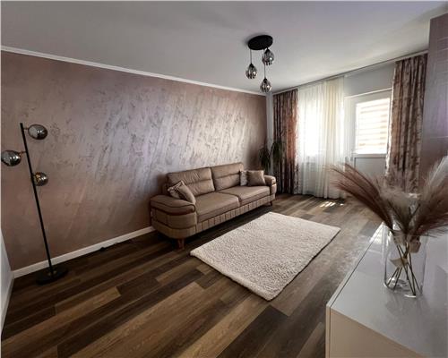 Apartament 3 camere Central – Prima inchiriere, renovat complet
