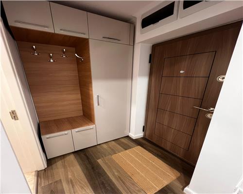 Apartament 3 camere Central – Prima inchiriere, renovat complet