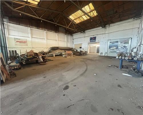 Hala industriala 1000 mp, zona Politia de Frontiera - de închiriat