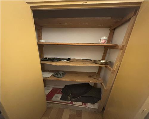 Apartament 2 camere, decomandat, central – aproape de Piata Nou
