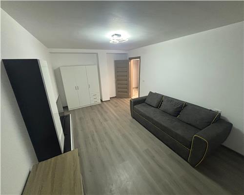 Garsoniera ultracentrala, prima nchiriere, totul nou  langa Piata Civica