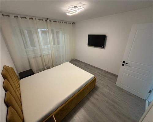 Apartament renovat 2 camere, centrala gaz, mobilat, ultracentral