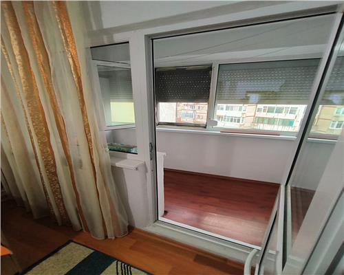 Apartament 3 camere ultracentral, 70 mp, centrala proprie