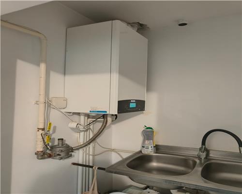 Apartament 3 camere ultracentral, 70 mp, centrala proprie