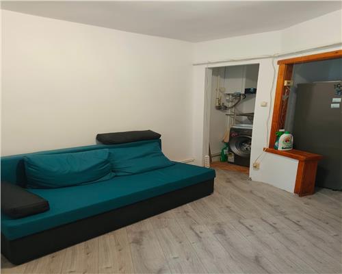 Apartament 3 camere ultracentral, 70 mp, centrala proprie