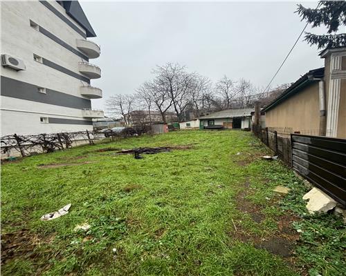 Casa centrala de vânzare, teren 253 mp ideala pentru renovare