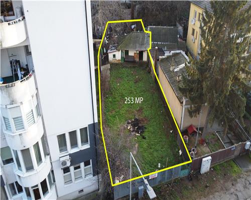 Casa centrala de v�nzare, teren 253 mp ideala pentru renovare