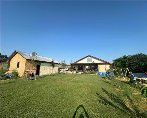 Casa noua moderna, semi-pasiva, 5 camere, 1000 mp teren – Cataloi