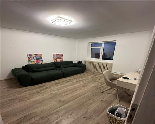 Apartament tip duplex de vanzare – zona E3, 3 camere