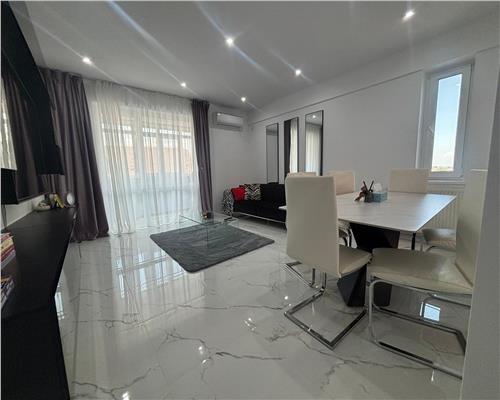 Apartament tip duplex de vanzare – zona E3, 3 camere