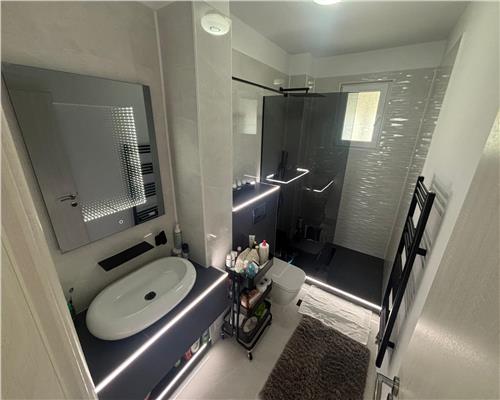 Apartament tip duplex de vanzare – zona E3, 3 camere