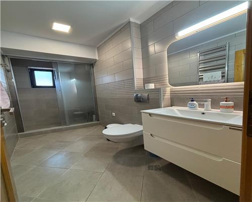 Apartament 3 camere Bloc nou, parcare subterana, etaj 3