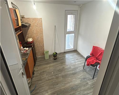 Casa de vânzare în centrul orasului, zona Piata Noua