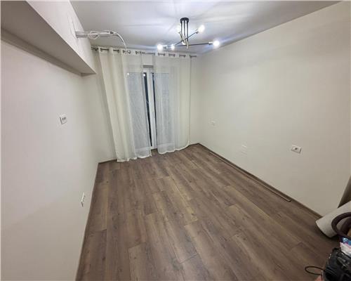 Garsoniera ultracentrala renovata total - finisaje premium, etaj 1, strada Garii