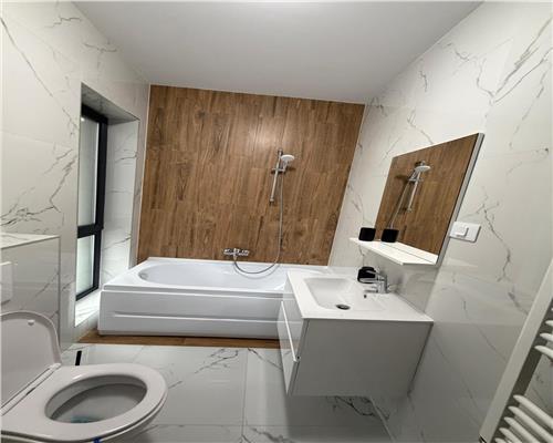 Apartament LUX 2 camere, NOU, parcare inclusa, zona centrala