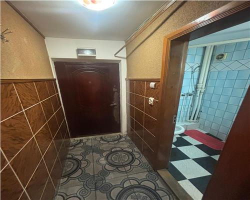 Apartament 2 camere, zona Neptun, etaj 2, oportunitate investitie