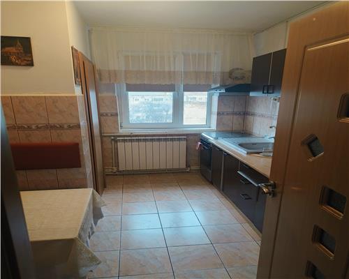 Apartament 2 camere, ultracentral Tulcea – str. Isaccei, centrala pe gaz