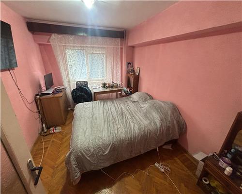 Apartament 2 camere decomandat, zona centrala – Strada Babadag