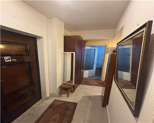 Apartament 2 camere ultracentral, vedere la faleza, 50 mp, etaj 2/4