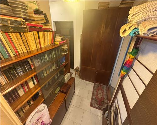 Apartament 2 camere ultracentral, vedere la faleza, 50 mp, etaj 2/4